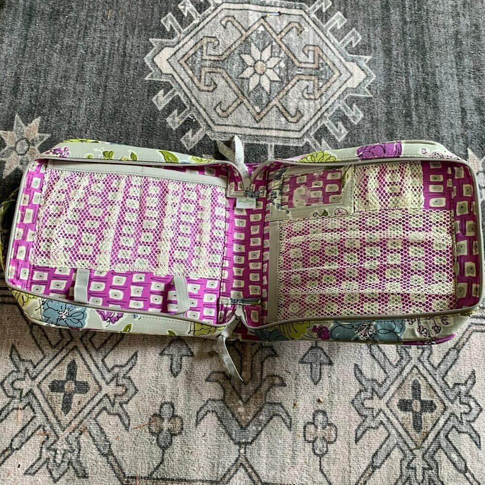 Vera Bradley Tech Organizer Watercolor NWT - Picture 3 of 3